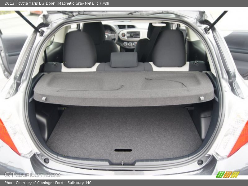Magnetic Gray Metallic / Ash 2013 Toyota Yaris L 3 Door