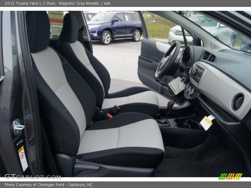 Magnetic Gray Metallic / Ash 2013 Toyota Yaris L 3 Door