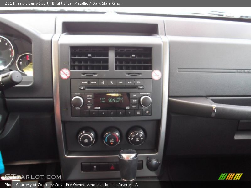 Bright Silver Metallic / Dark Slate Gray 2011 Jeep Liberty Sport