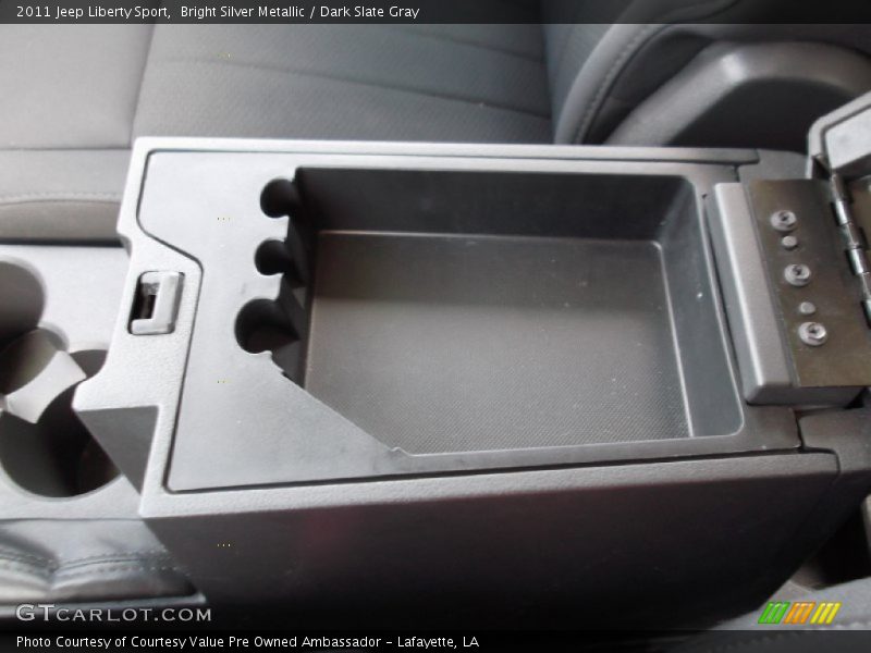 Bright Silver Metallic / Dark Slate Gray 2011 Jeep Liberty Sport