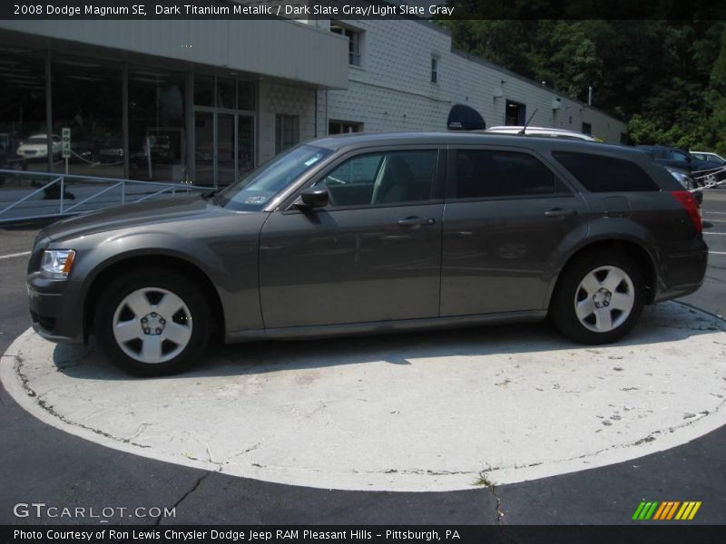 Dark Titanium Metallic / Dark Slate Gray/Light Slate Gray 2008 Dodge Magnum SE