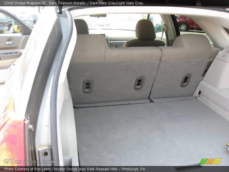 Dark Titanium Metallic / Dark Slate Gray/Light Slate Gray 2008 Dodge Magnum SE