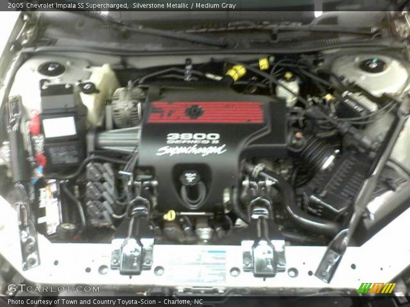 Silverstone Metallic / Medium Gray 2005 Chevrolet Impala SS Supercharged