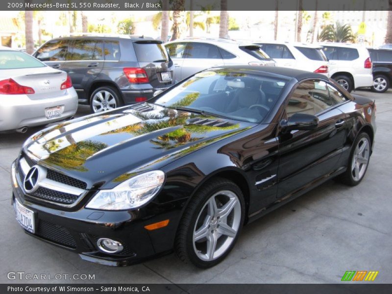 Front 3/4 View of 2009 SL 550 Roadster