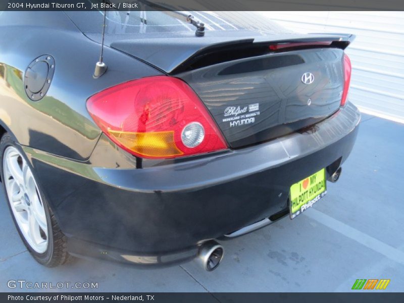 Jet Black / Black 2004 Hyundai Tiburon GT