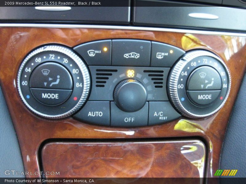 Controls of 2009 SL 550 Roadster