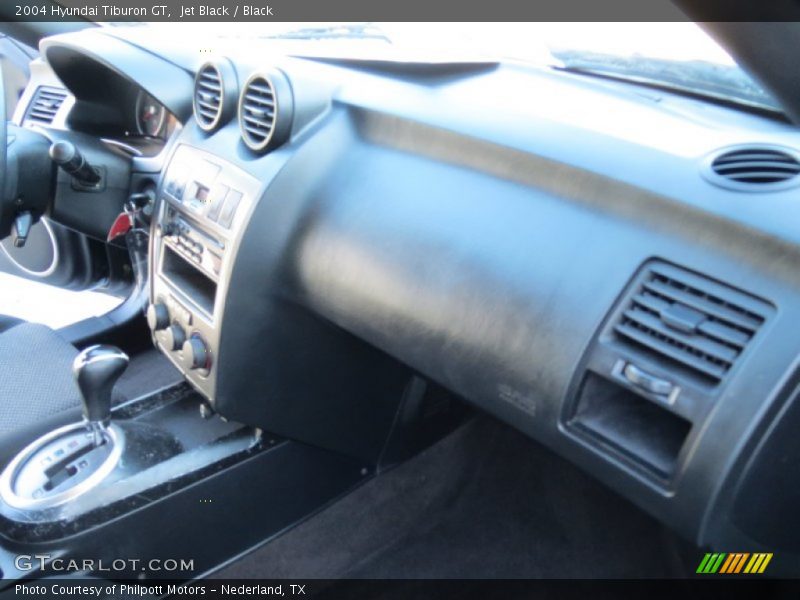 Jet Black / Black 2004 Hyundai Tiburon GT