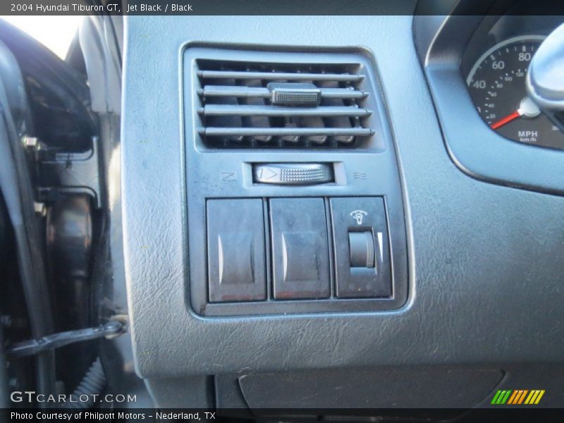 Jet Black / Black 2004 Hyundai Tiburon GT