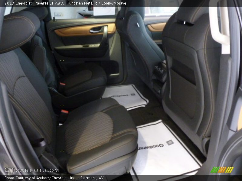 Tungsten Metallic / Ebony/Mojave 2013 Chevrolet Traverse LT AWD