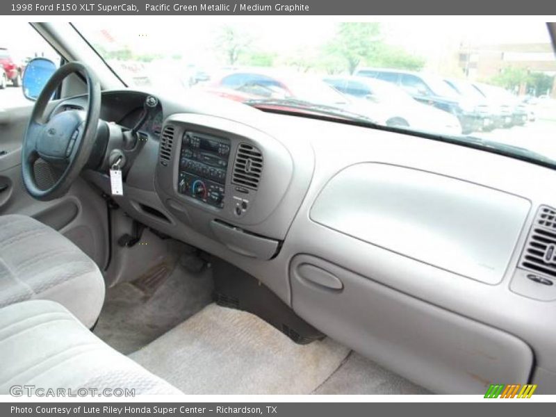Pacific Green Metallic / Medium Graphite 1998 Ford F150 XLT SuperCab