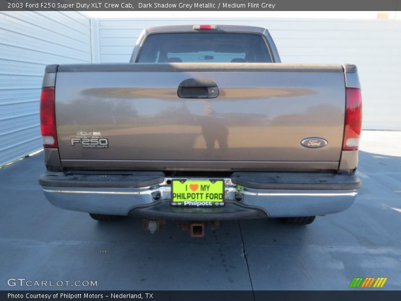 Dark Shadow Grey Metallic / Medium Flint Grey 2003 Ford F250 Super Duty XLT Crew Cab