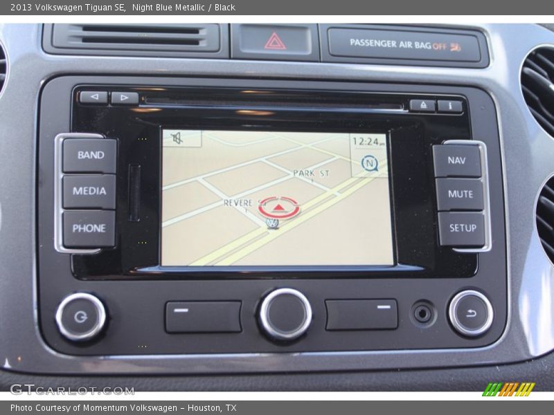 Night Blue Metallic / Black 2013 Volkswagen Tiguan SE
