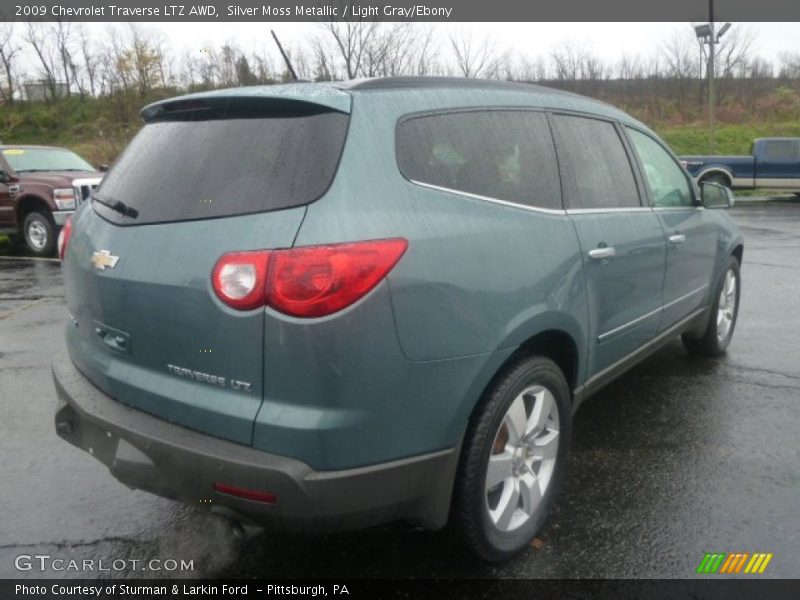  2009 Traverse LTZ AWD Silver Moss Metallic