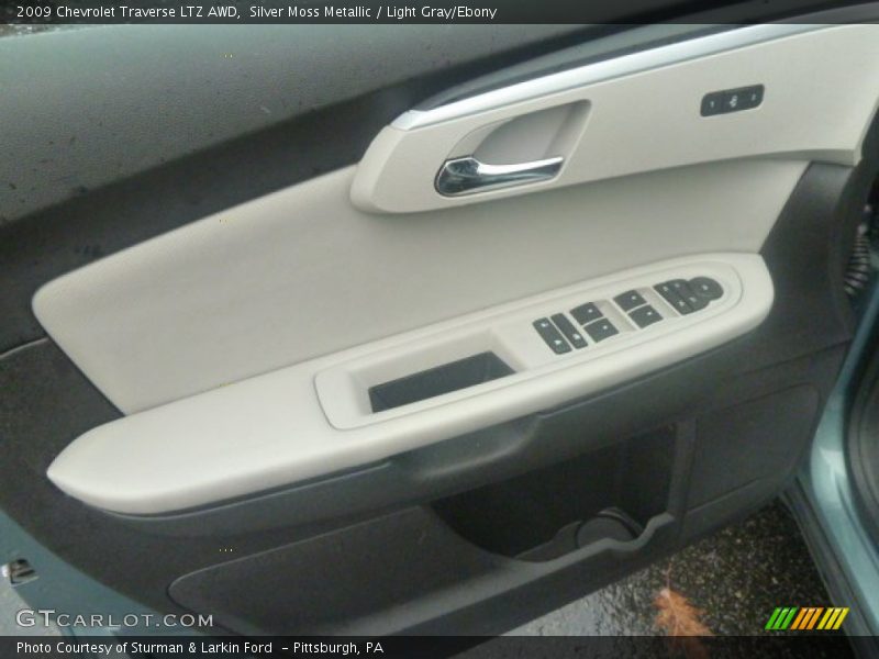 Silver Moss Metallic / Light Gray/Ebony 2009 Chevrolet Traverse LTZ AWD