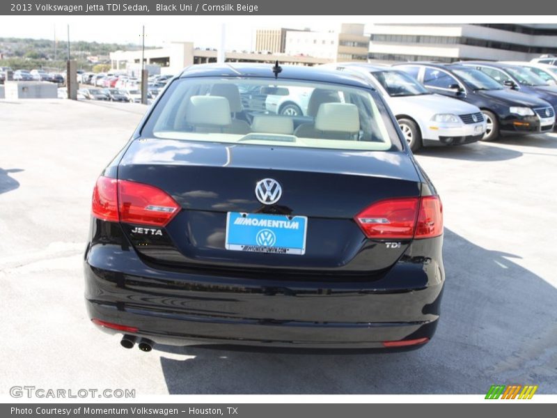 Black Uni / Cornsilk Beige 2013 Volkswagen Jetta TDI Sedan