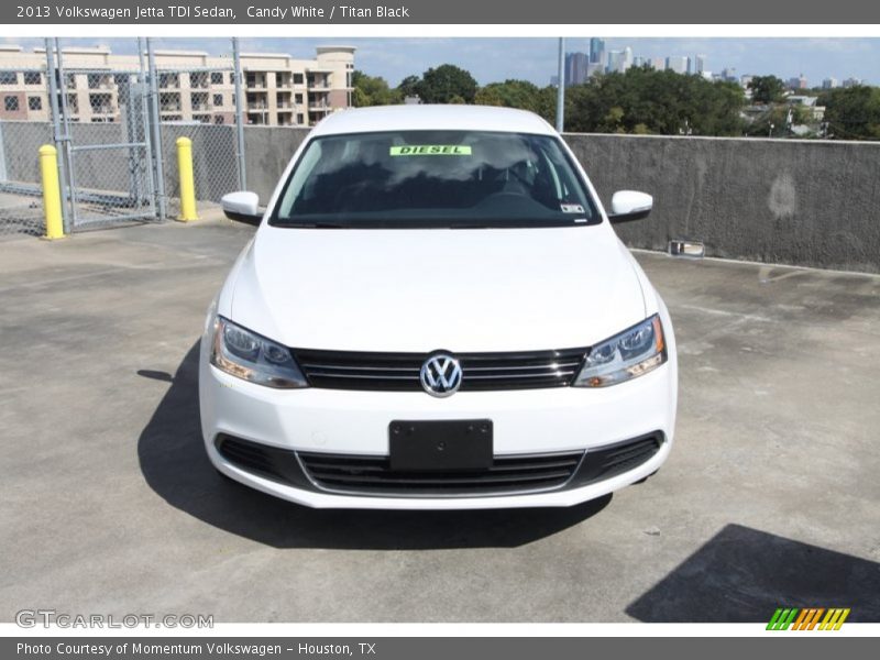 Candy White / Titan Black 2013 Volkswagen Jetta TDI Sedan