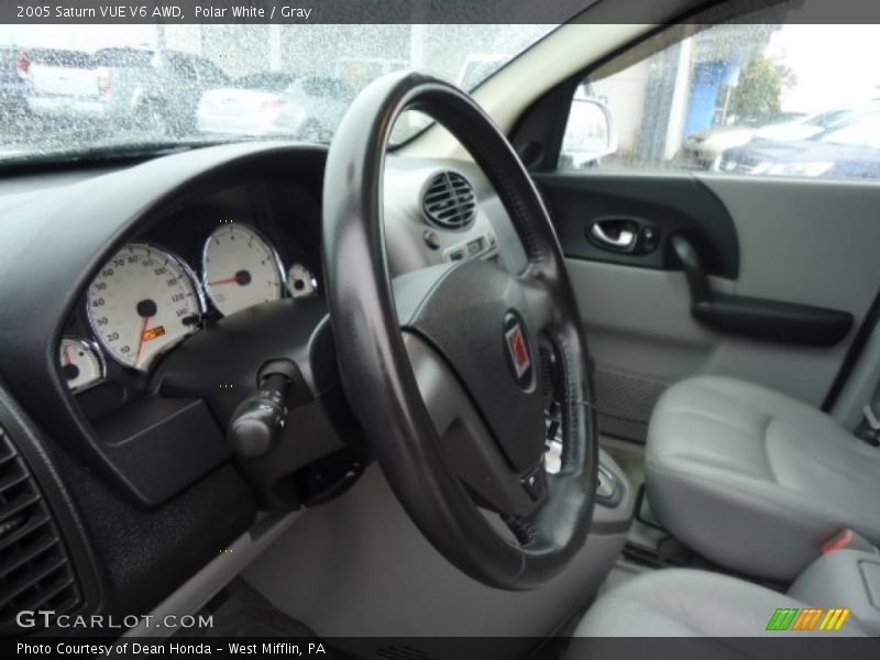 Polar White / Gray 2005 Saturn VUE V6 AWD