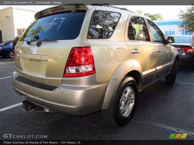 Gold Beige / Beige 2003 Kia Sorento LX