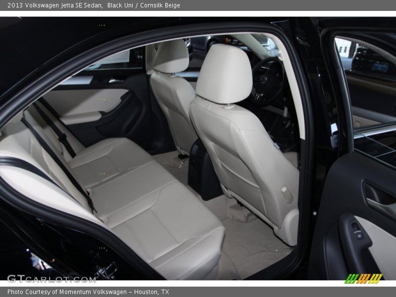 Black Uni / Cornsilk Beige 2013 Volkswagen Jetta SE Sedan