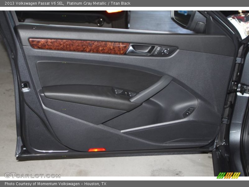Platinum Gray Metallic / Titan Black 2013 Volkswagen Passat V6 SEL