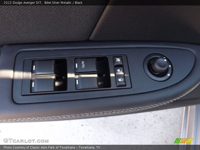Billet Silver Metallic / Black 2013 Dodge Avenger SXT