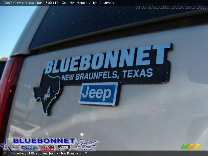 Gold Mist Metallic / Light Cashmere 2007 Chevrolet Suburban 1500 LTZ