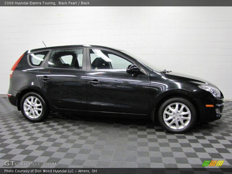 Black Pearl / Black 2009 Hyundai Elantra Touring