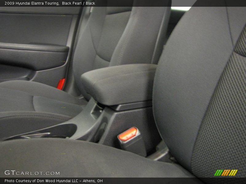 Black Pearl / Black 2009 Hyundai Elantra Touring