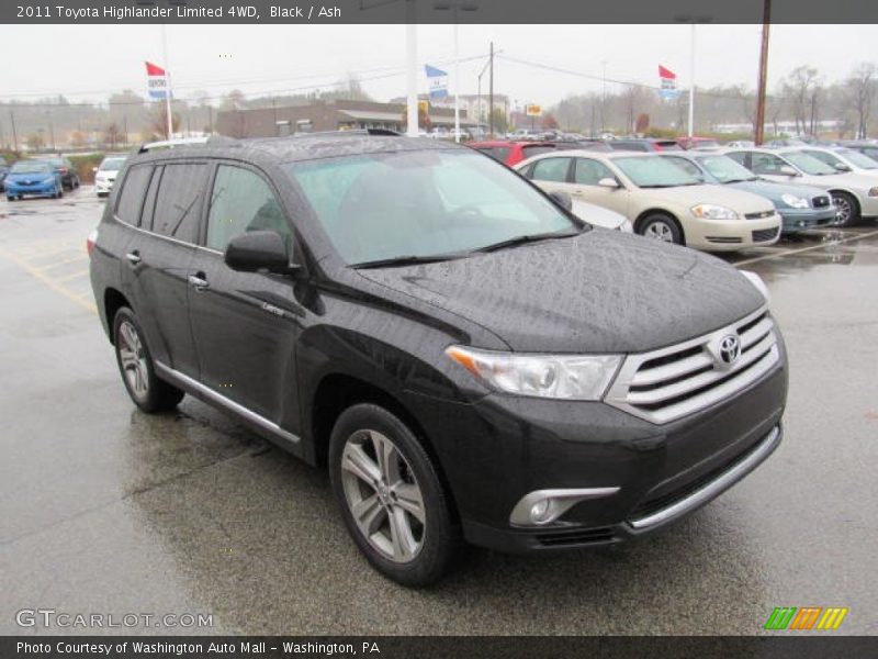 Black / Ash 2011 Toyota Highlander Limited 4WD