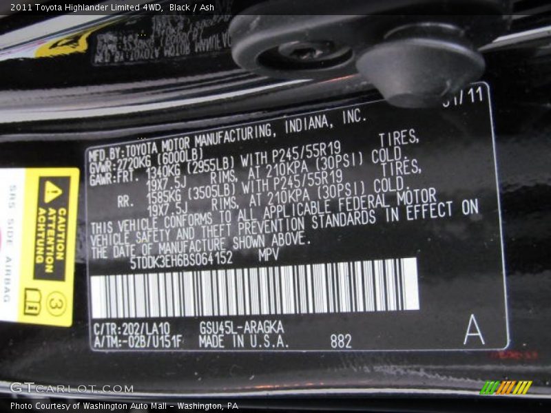 Black / Ash 2011 Toyota Highlander Limited 4WD