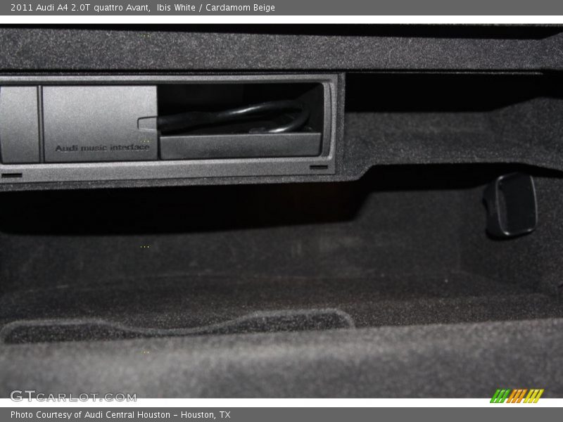 Ibis White / Cardamom Beige 2011 Audi A4 2.0T quattro Avant