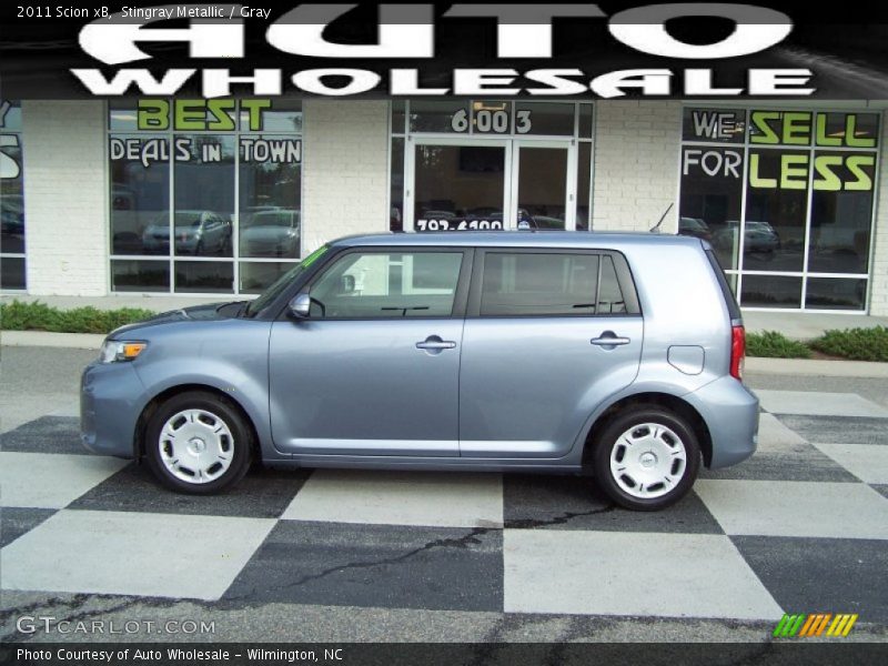Stingray Metallic / Gray 2011 Scion xB