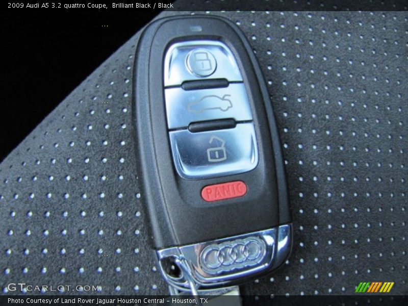 Keys of 2009 A5 3.2 quattro Coupe