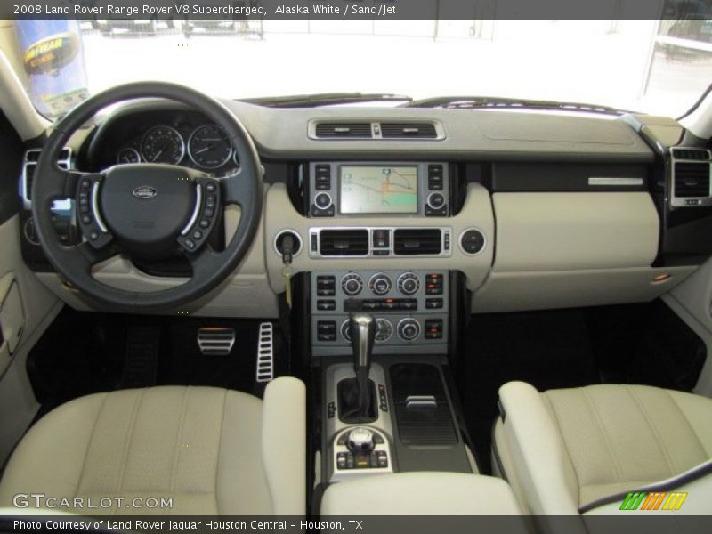 Alaska White / Sand/Jet 2008 Land Rover Range Rover V8 Supercharged