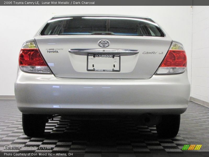 Lunar Mist Metallic / Dark Charcoal 2006 Toyota Camry LE