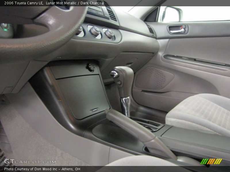 Lunar Mist Metallic / Dark Charcoal 2006 Toyota Camry LE