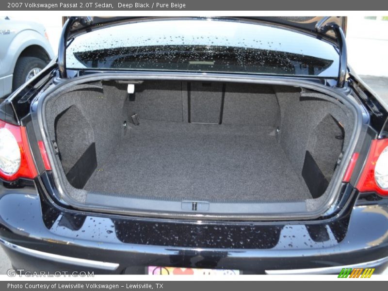 Deep Black / Pure Beige 2007 Volkswagen Passat 2.0T Sedan