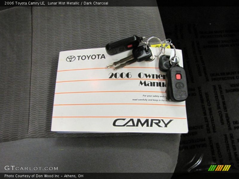 Lunar Mist Metallic / Dark Charcoal 2006 Toyota Camry LE