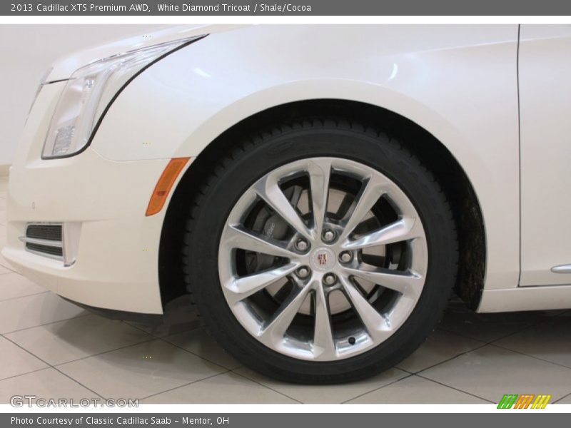  2013 XTS Premium AWD Wheel