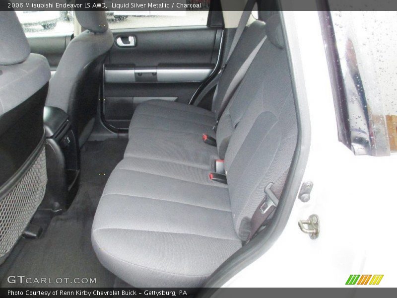  2006 Endeavor LS AWD Charcoal Interior