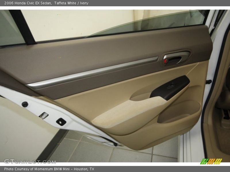 Door Panel of 2006 Civic EX Sedan
