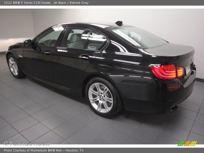 Jet Black / Everest Gray 2012 BMW 5 Series 528i Sedan