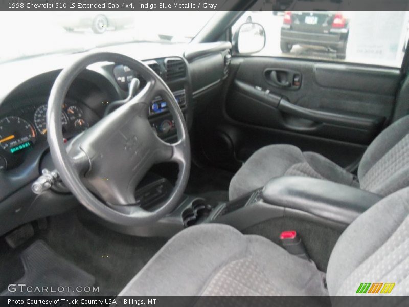 Indigo Blue Metallic / Gray 1998 Chevrolet S10 LS Extended Cab 4x4