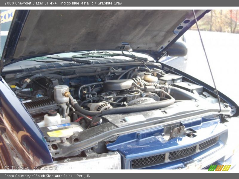 Indigo Blue Metallic / Graphite Gray 2000 Chevrolet Blazer LT 4x4