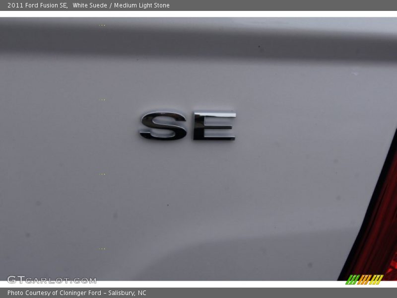 White Suede / Medium Light Stone 2011 Ford Fusion SE