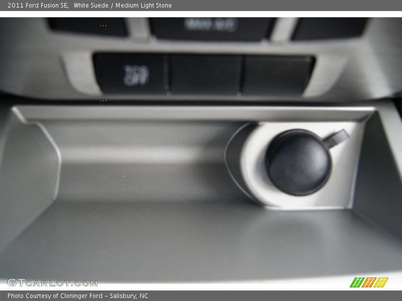 White Suede / Medium Light Stone 2011 Ford Fusion SE