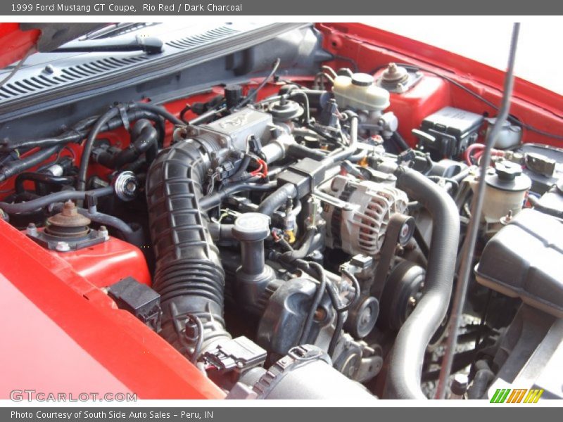  1999 Mustang GT Coupe Engine - 4.6 Liter SOHC 16-Valve V8