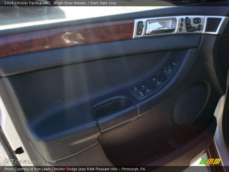 Bright Silver Metallic / Dark Slate Gray 2004 Chrysler Pacifica AWD