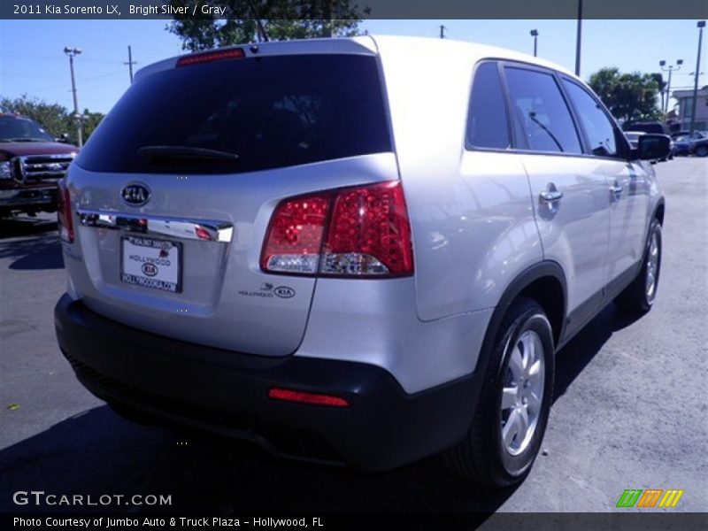 Bright Silver / Gray 2011 Kia Sorento LX