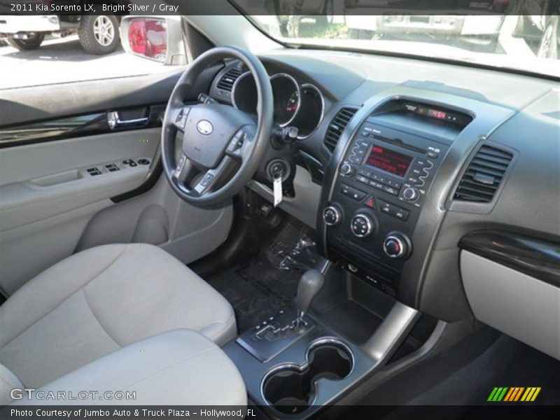 Bright Silver / Gray 2011 Kia Sorento LX